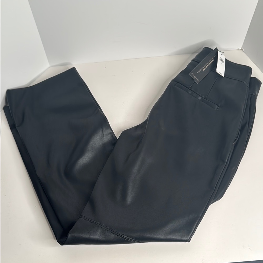 banana republic vegan leather straight leg womens pants size 2